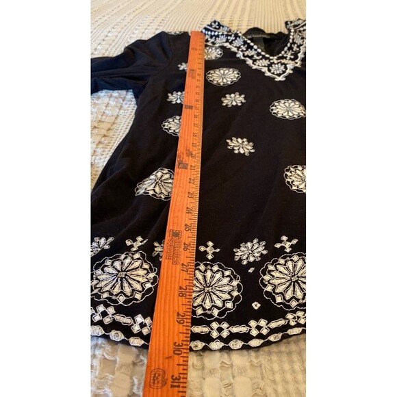 INC Blouse Size XL Tunic 95% Cotton 5% Spandex Black Intricate Stitching Design - Picture 10 of 10
